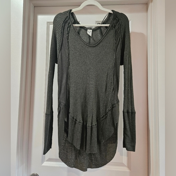 Free People Catalina Thermal Tee Long Sleeves Oversized Slouchy Olive Small EUC - Picture 9 of 15